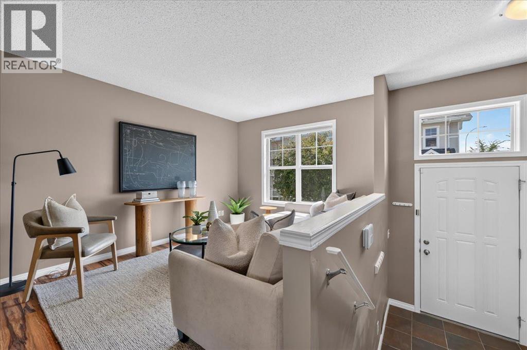 3146 New Brighton Gardens Se, Calgary, Alberta T2Z 0A8 - Photo 11 - A2338864