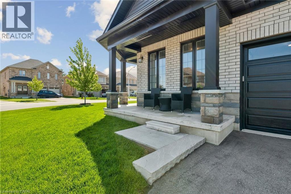 31 Seaton Crescent, Tillsonburg, Ontario  N4G 0J8 - Photo 4 - 40828582