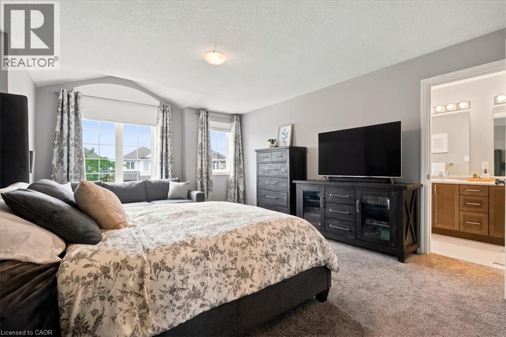 921 Eden Oak Court, Kitchener, Ontario  N2A 0H4 - Photo 20 - 40842172