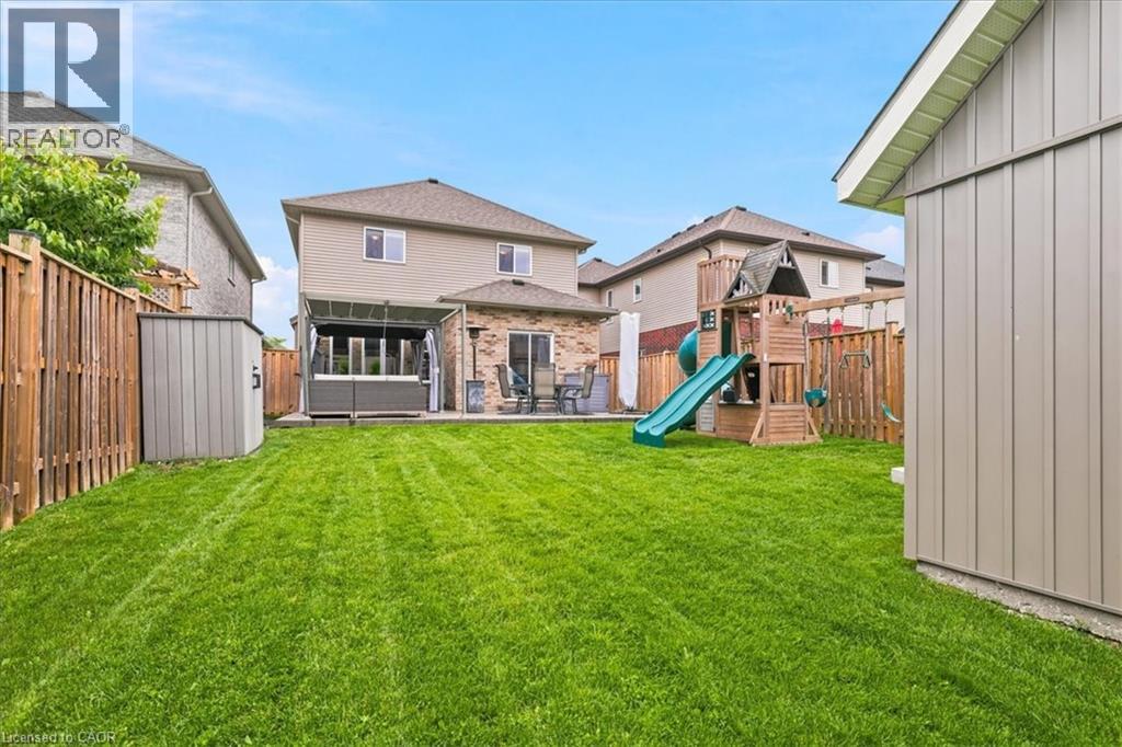 921 Eden Oak Court, Kitchener, Ontario  N2A 0H4 - Photo 38 - 40842172