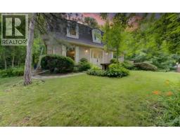 318 SHAKESPEARE Place, Waterloo, Ontario