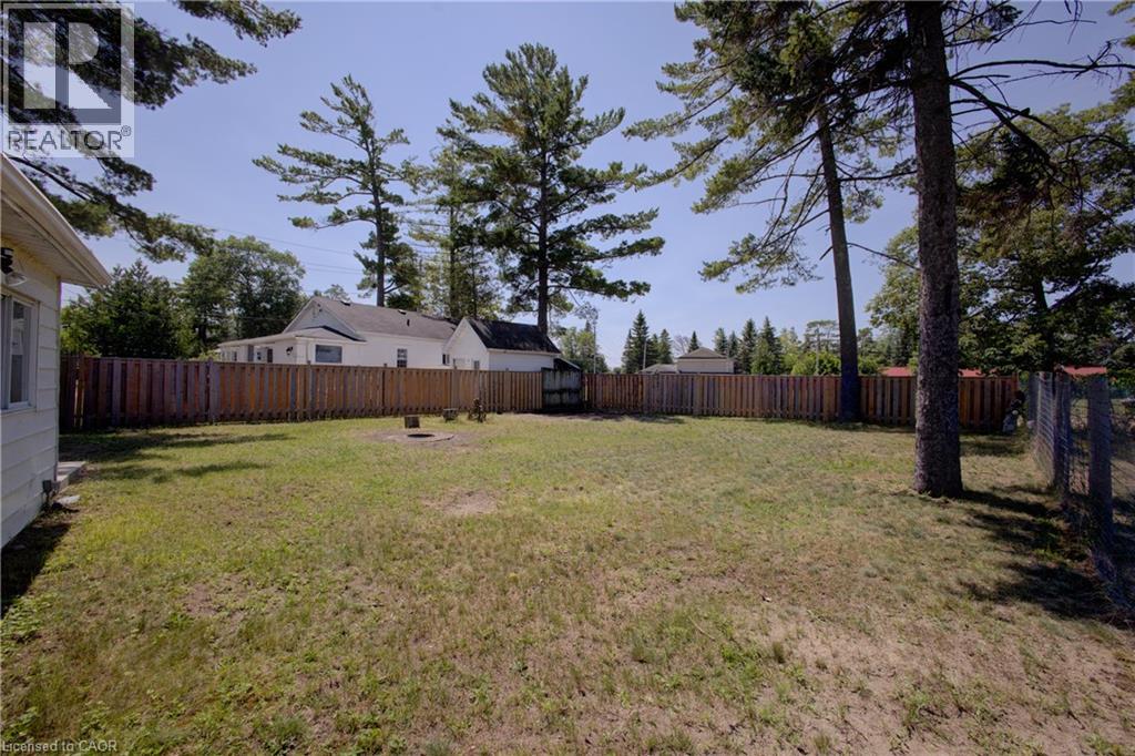 16 Zoo Park Road, Wasaga Beach, Ontario  L9Z 2L8 - Photo 21 - 40846896