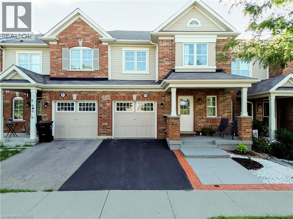 13 ARBOURVIEW Crescent, Kitchener, Ontario