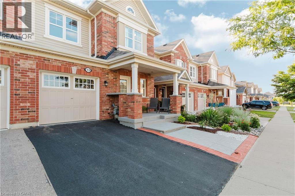 13 Arbourview Crescent, Kitchener, Ontario  N2R 0K6 - Photo 4 - 40849363