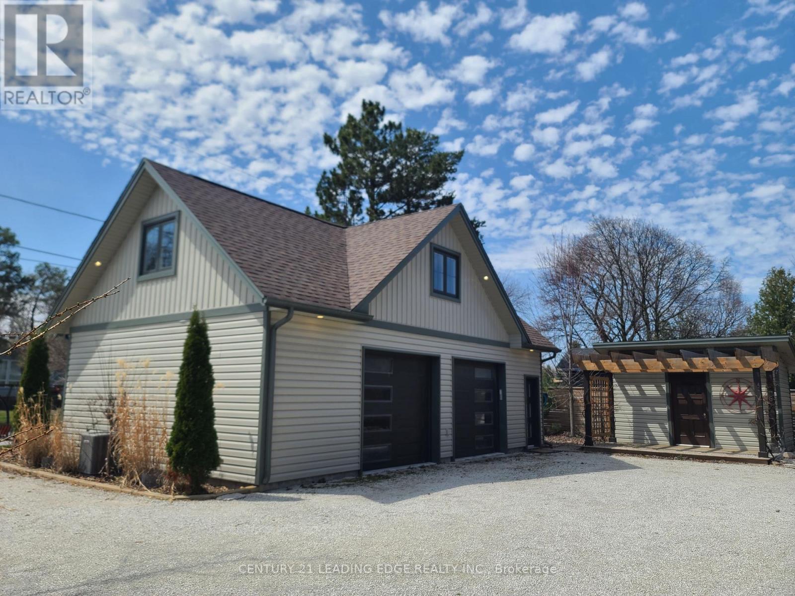 29 St. Clair Street, Collingwood, Ontario  L9Y 5N5 - Photo 36 - S13706774