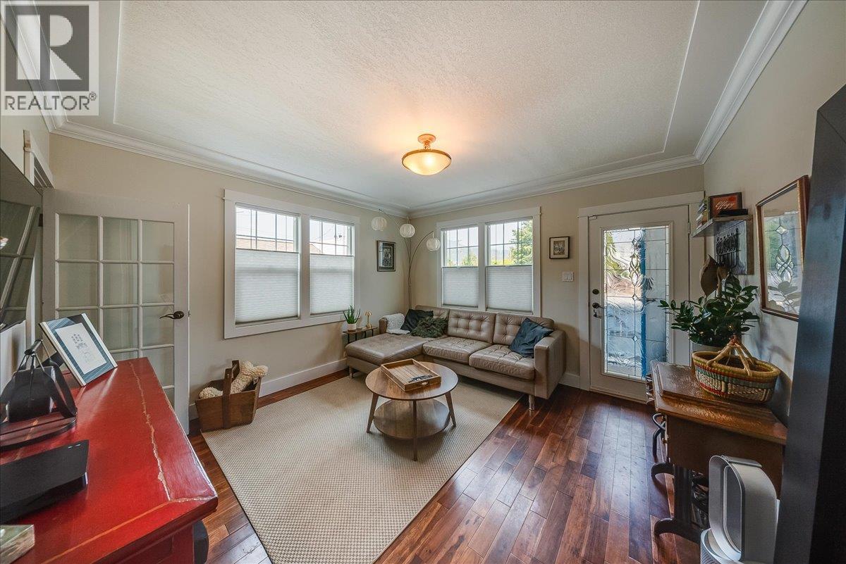 812 2nd Street, Castlegar, British Columbia  V1N 1Y7 - Photo 8 - 10398431