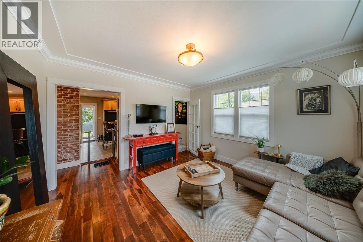 812 2nd Street, Castlegar, British Columbia  V1N 1Y7 - Photo 6 - 10398431