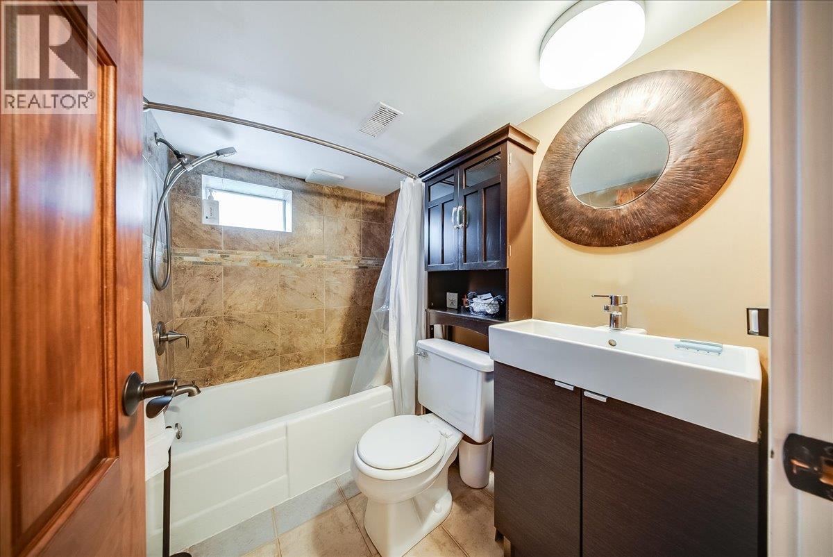 812 2nd Street, Castlegar, British Columbia  V1N 1Y7 - Photo 35 - 10398431