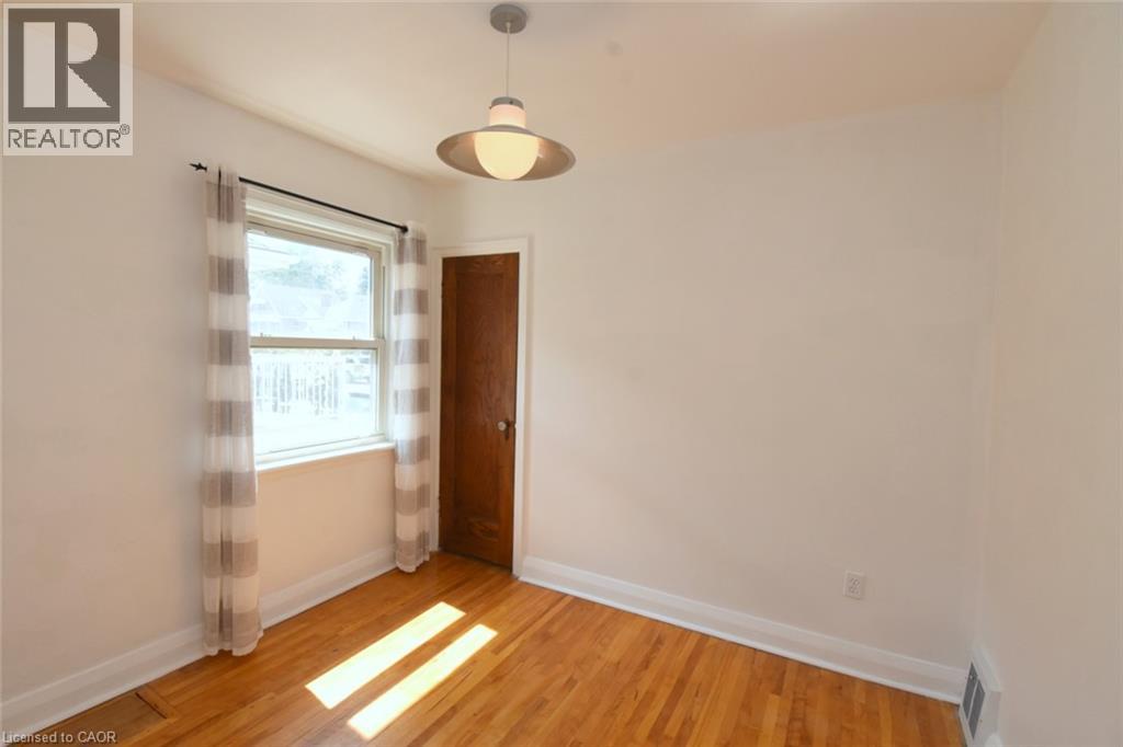 575 Upper Wentworth Street, Hamilton, Ontario  L9A 4V1 - Photo 16 - 40857189