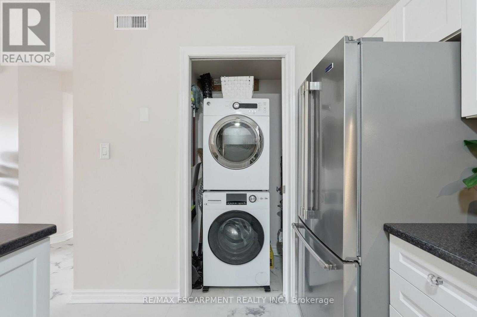 322 - 2030 Cleaver Avenue, Burlington, Ontario  L7M 4C3 - Photo 15 - W13706742