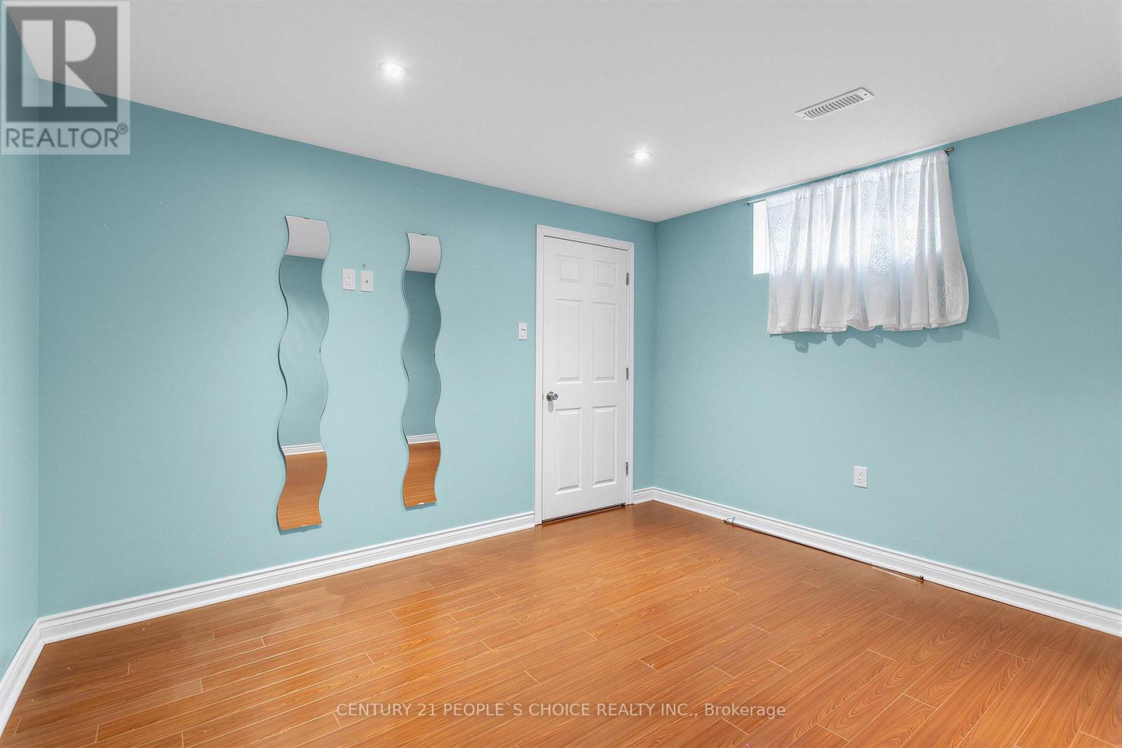 Lower - 42 Dixfield Drive, Toronto, Ontario M9C 4J1 - Photo 7 - W13706780
