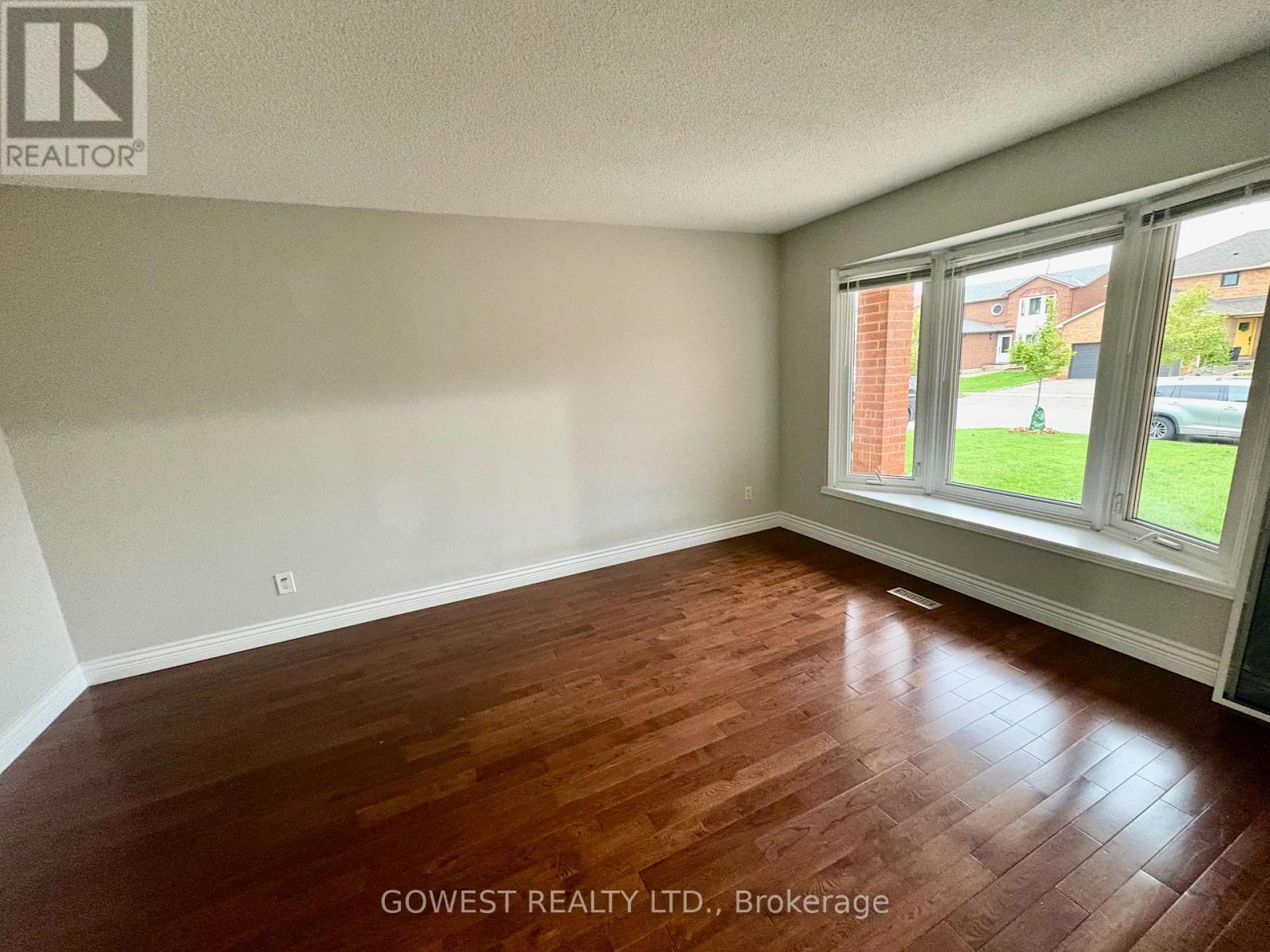 4138 Independence Avenue, Mississauga, Ontario  L4Z 2T4 - Photo 4 - W13706814