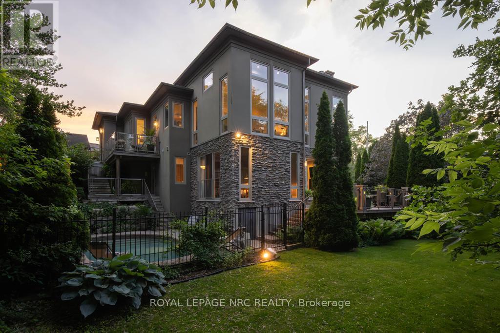 164a Lakeshore Road, St. Catharines, Ontario  L2N 2V1 - Photo 2 - X13706794