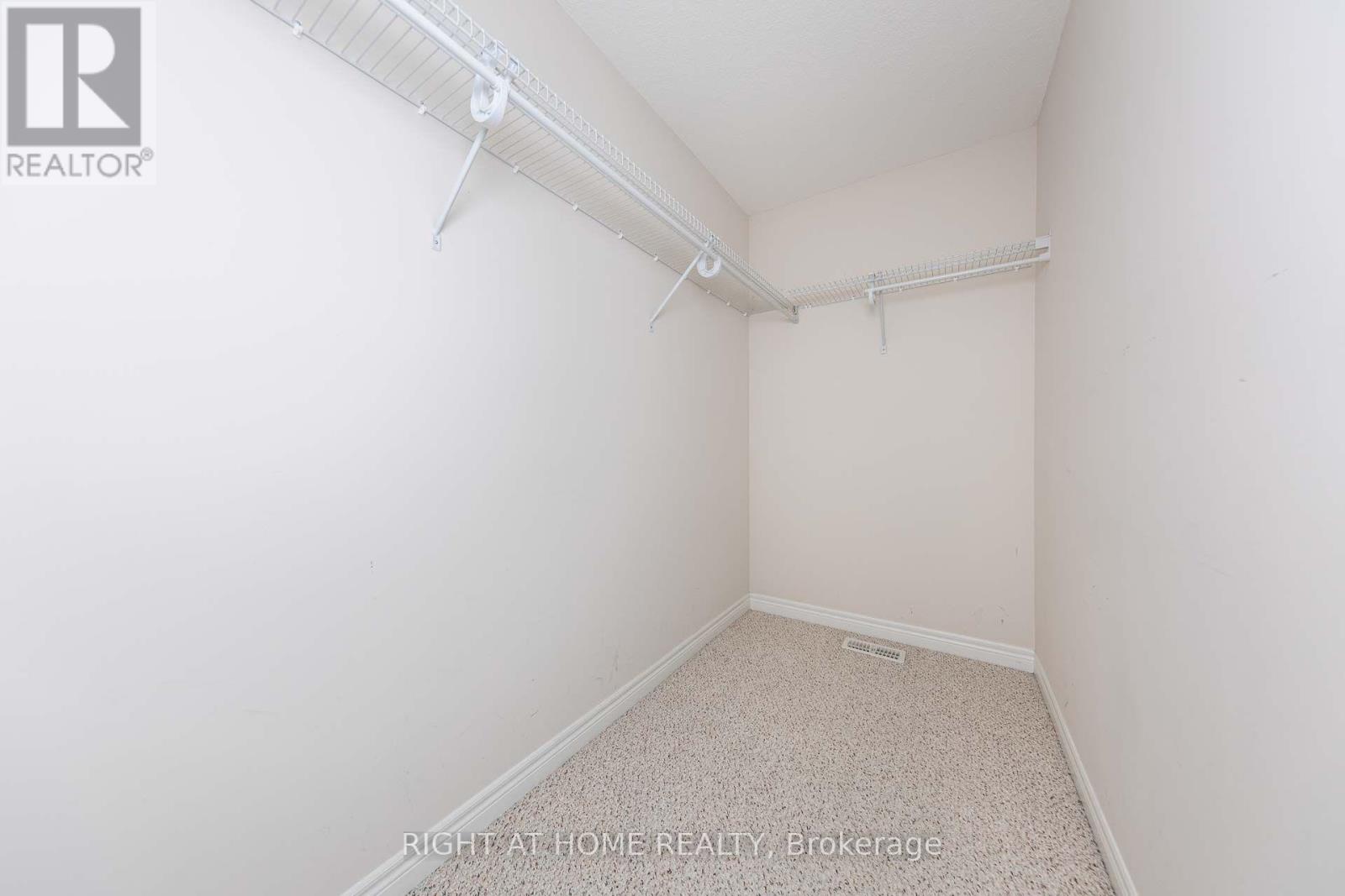 71 Southshore Crescent, Hamilton, Ontario  L8E 0J3 - Photo 22 - X13706812