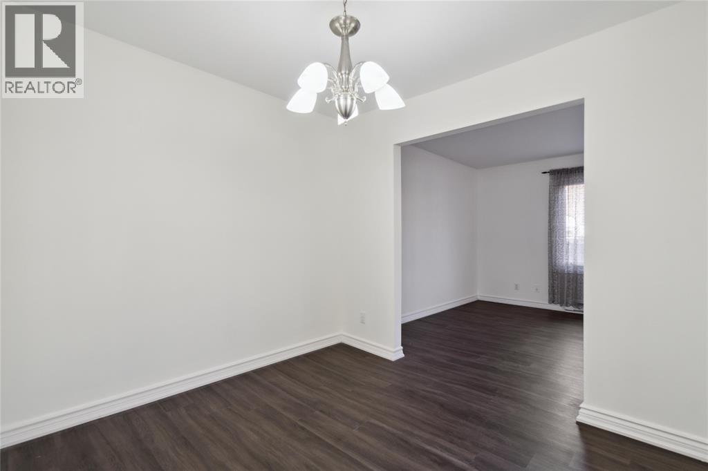 885 Carleton Place Unit# 3, Sarnia, Ontario  N7T 3V8 - Photo 8 - 26020477