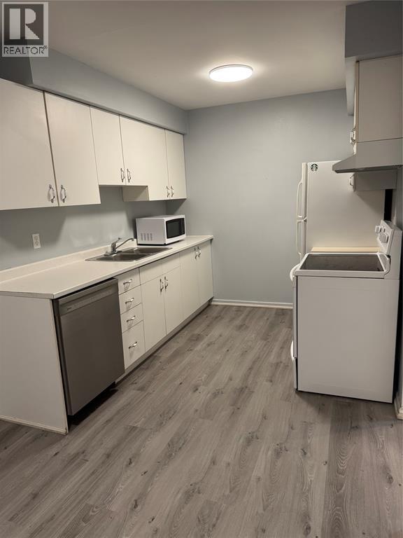 885 Carleton Place Unit# 3, Sarnia, Ontario  N7T 3V8 - Photo 9 - 26020477
