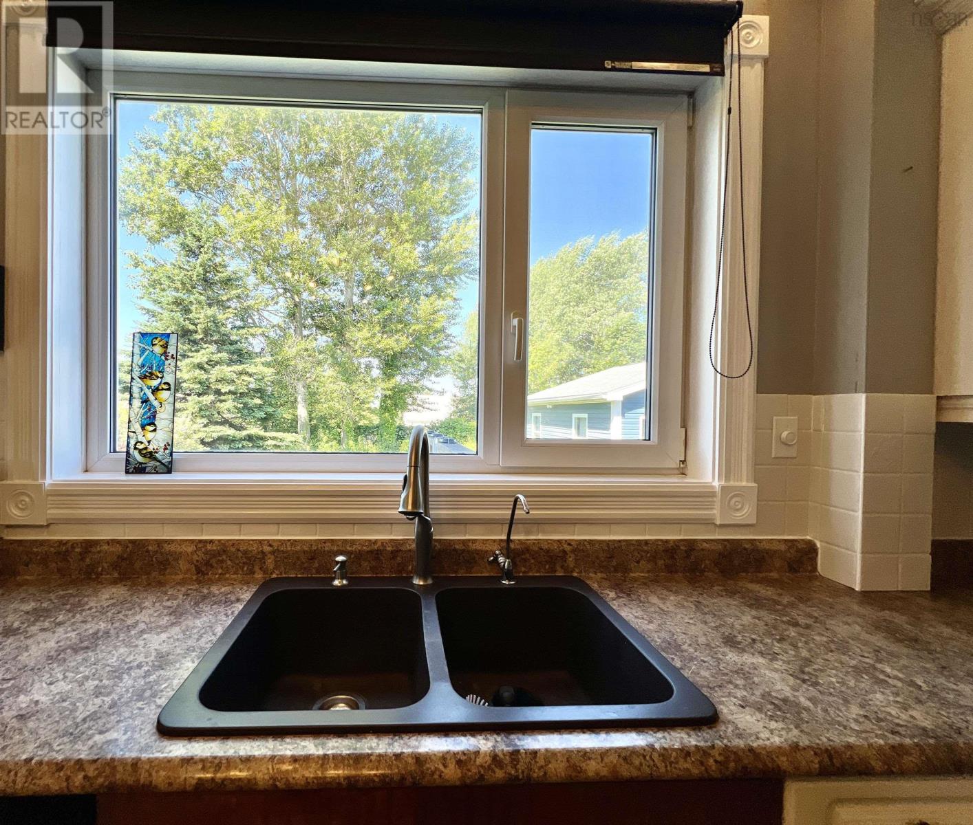 30 Fraser Avenue, Sydney Mines, Nova Scotia  B1V 2B7 - Photo 15 - 202618402