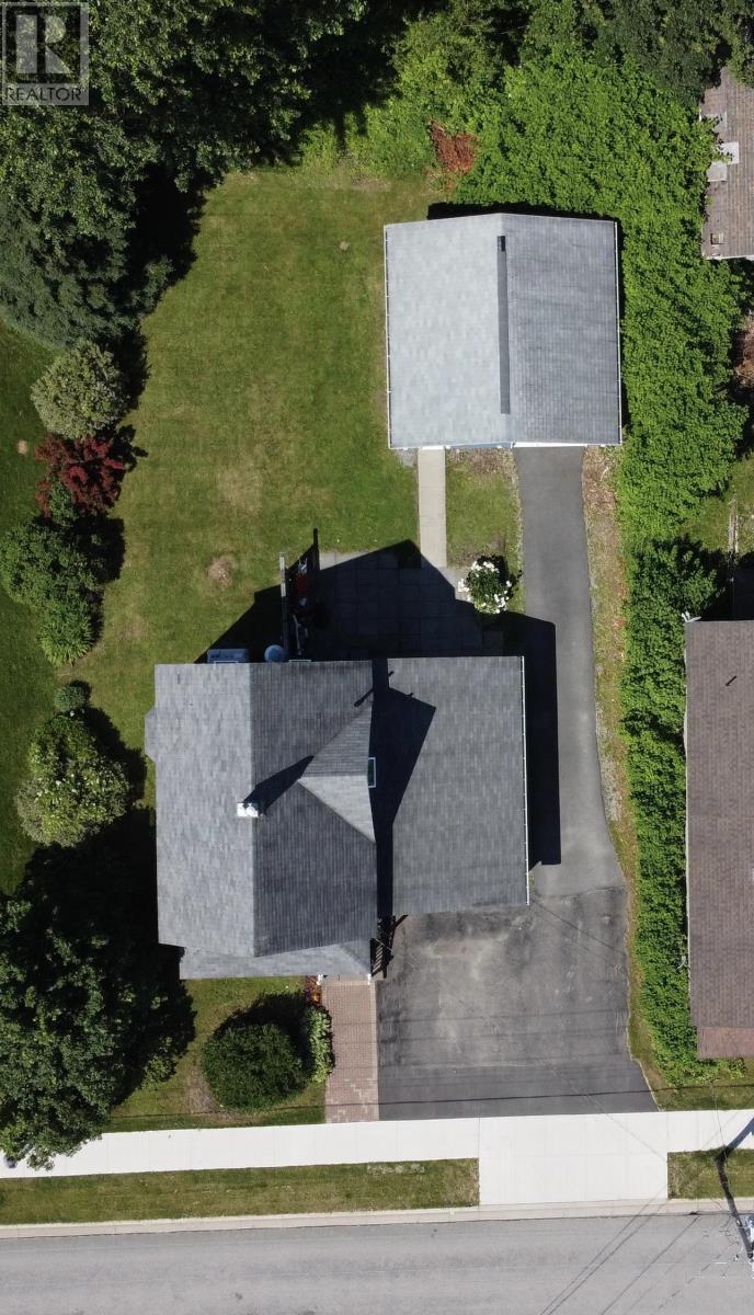 30 Fraser Avenue, Sydney Mines, Nova Scotia  B1V 2B7 - Photo 9 - 202618402
