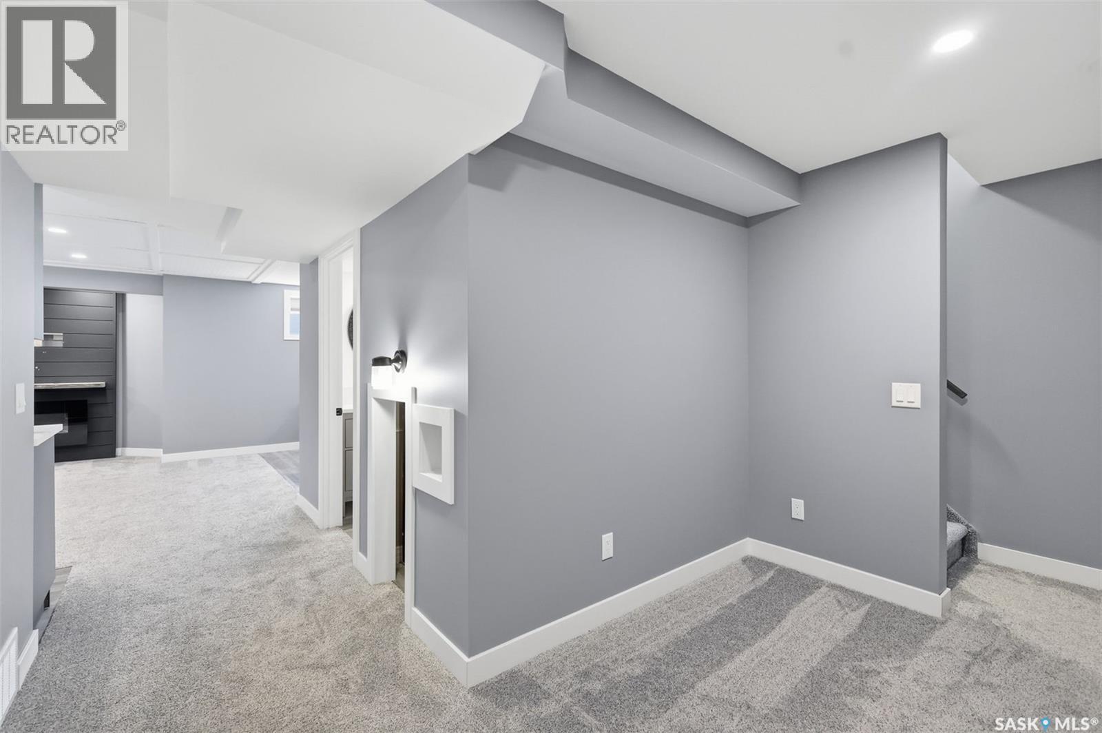 451 Veltkamp Crescent, Saskatoon, Saskatchewan  S7T 0S1 - Photo 29 - SK046400