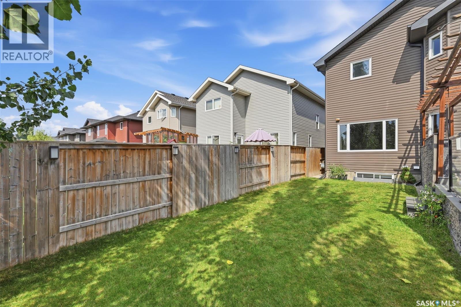 451 Veltkamp Crescent, Saskatoon, Saskatchewan  S7T 0S1 - Photo 46 - SK046400
