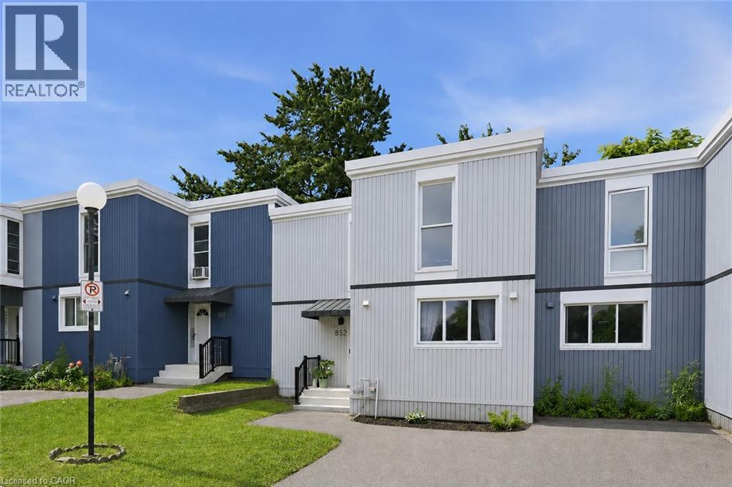 25 Britten Close Unit# B52, Hamilton, Ontario  L9C 4J8 - Photo 2 - 40842688