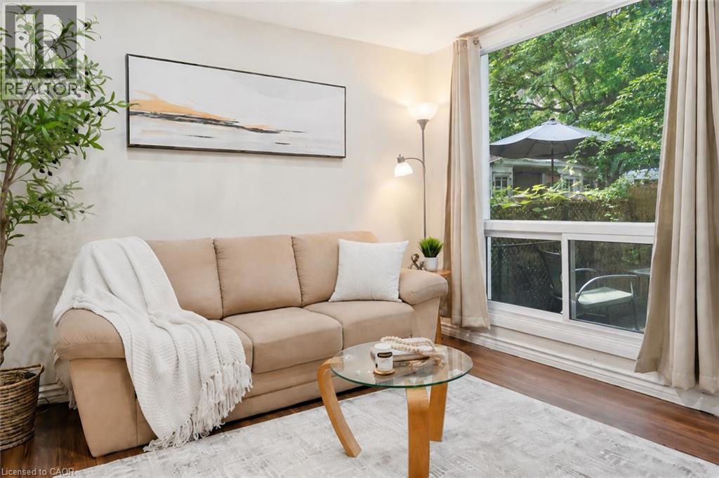 25 Britten Close Unit# B52, Hamilton, Ontario  L9C 4J8 - Photo 5 - 40842688