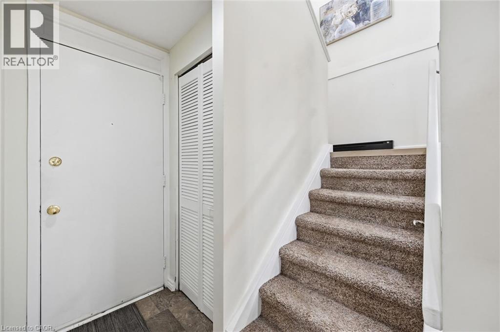 25 Britten Close Unit# B52, Hamilton, Ontario  L9C 4J8 - Photo 18 - 40842688