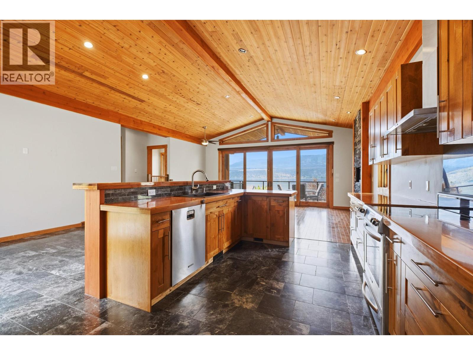 16475 Carrs Landing Road, Lake Country, British Columbia  V4V 1C3 - Photo 31 - 10398337