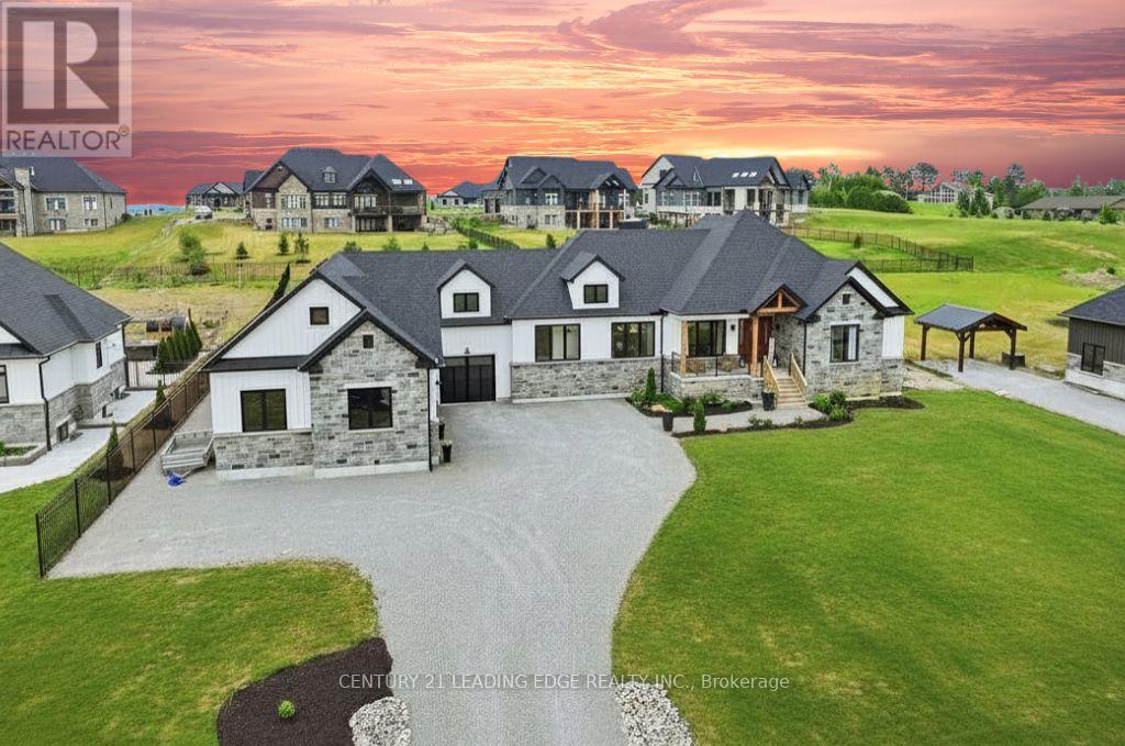 12 Country Place, Kawartha Lakes, Ontario  L0A 1A0 - Photo 4 - X13501098