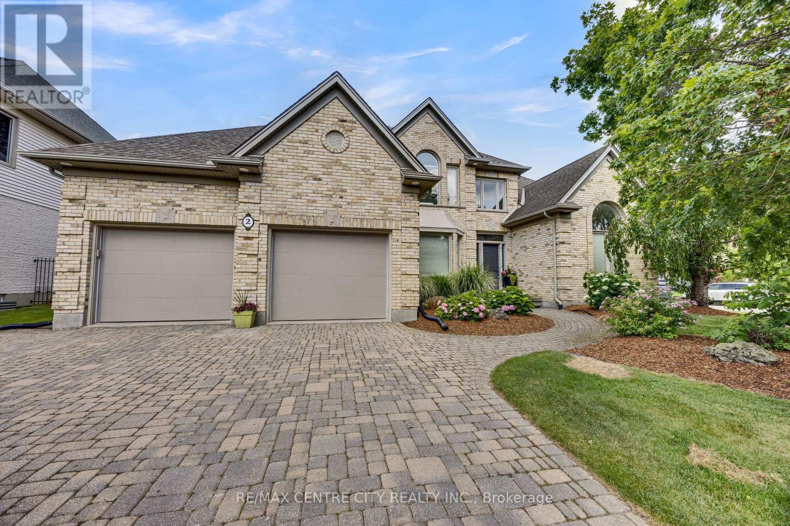 2 Havenwood Way, London North, Ontario  N6H 5C2 - Photo 3 - X13706890