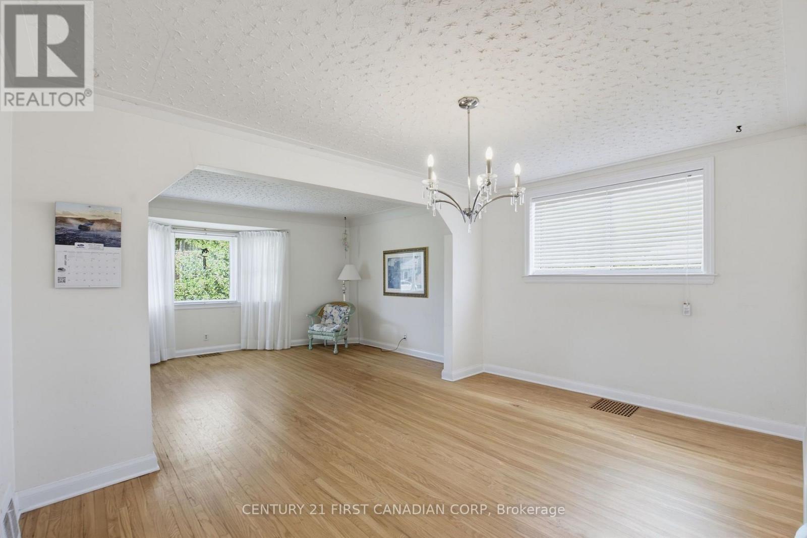 444 Forest Lawn Avenue, London East, Ontario  N5V 1T1 - Photo 7 - X13706910