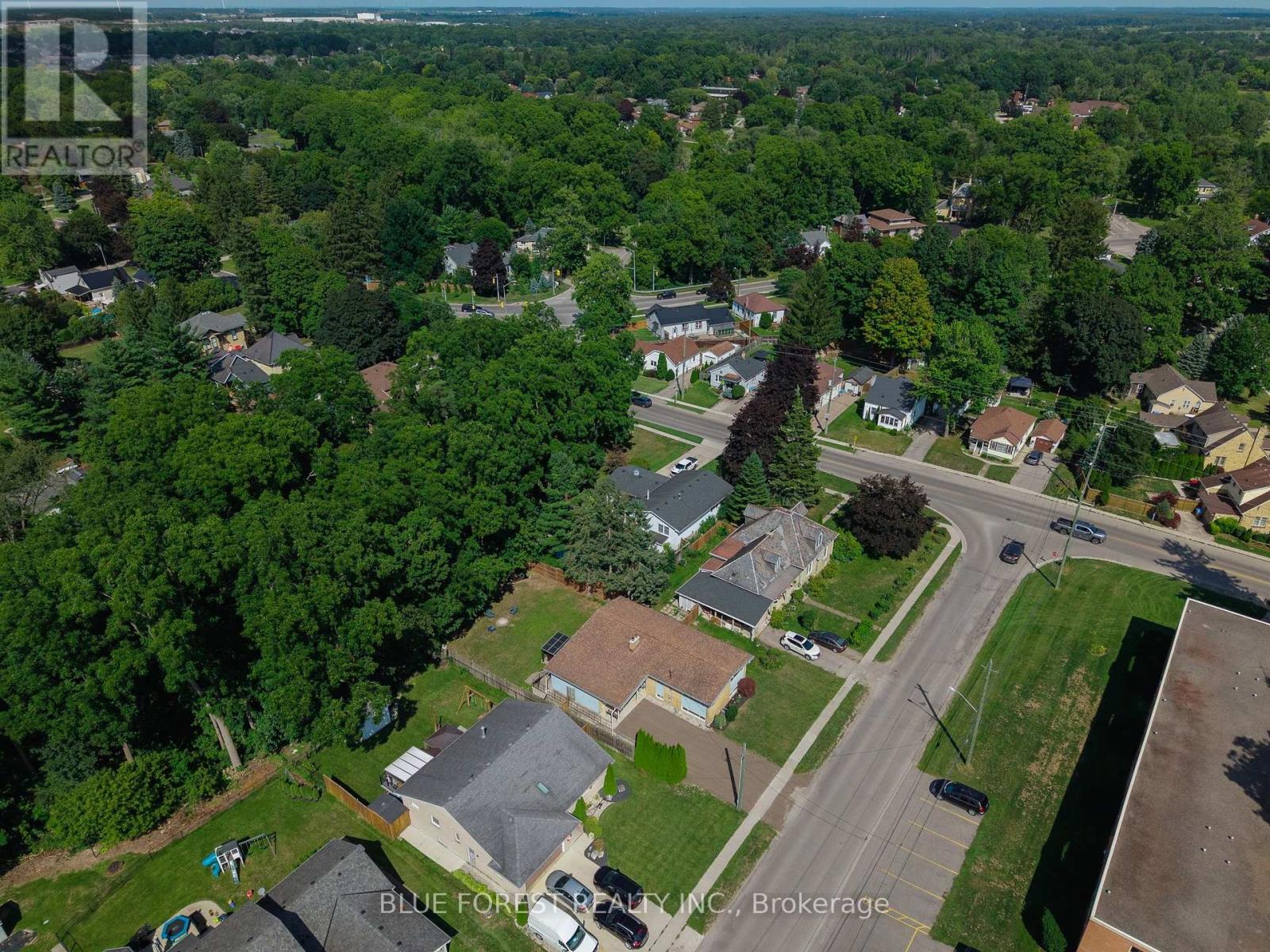 273 Saulsbury Street, Strathroy-Caradoc, Ontario  N7G 2B1 - Photo 34 - X13706956
