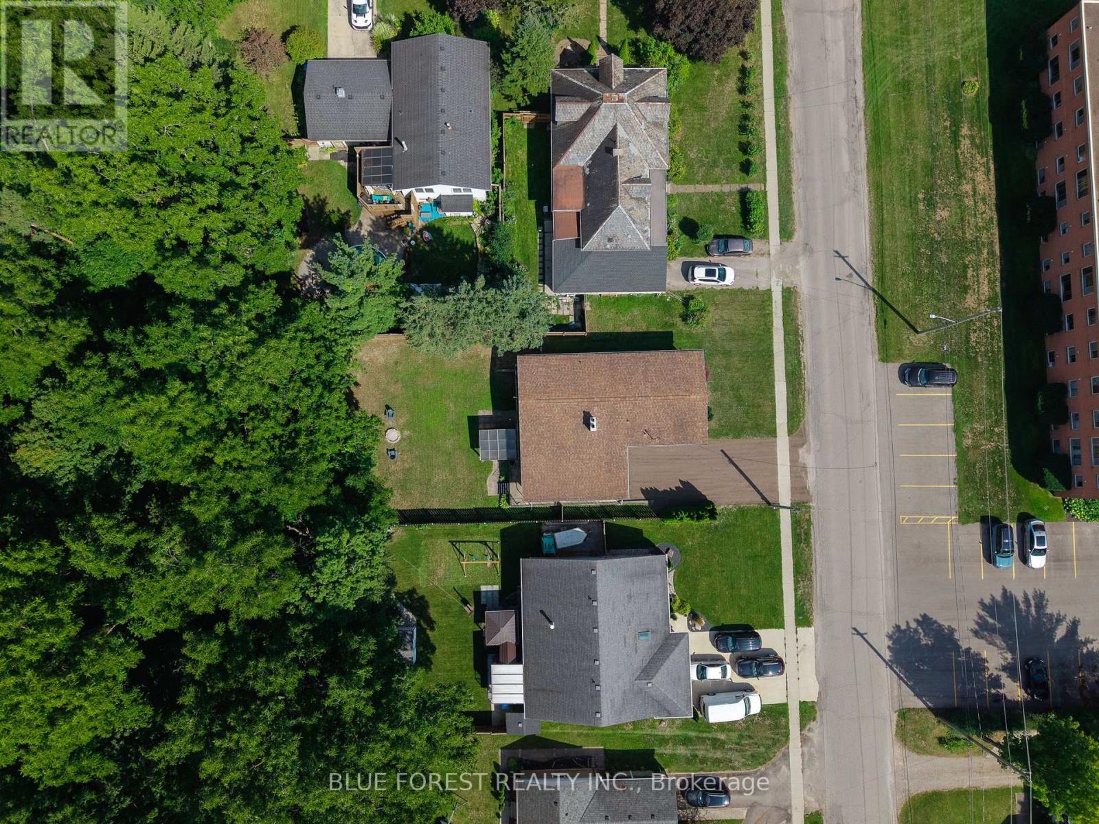 273 Saulsbury Street, Strathroy-Caradoc, Ontario  N7G 2B1 - Photo 36 - X13706956