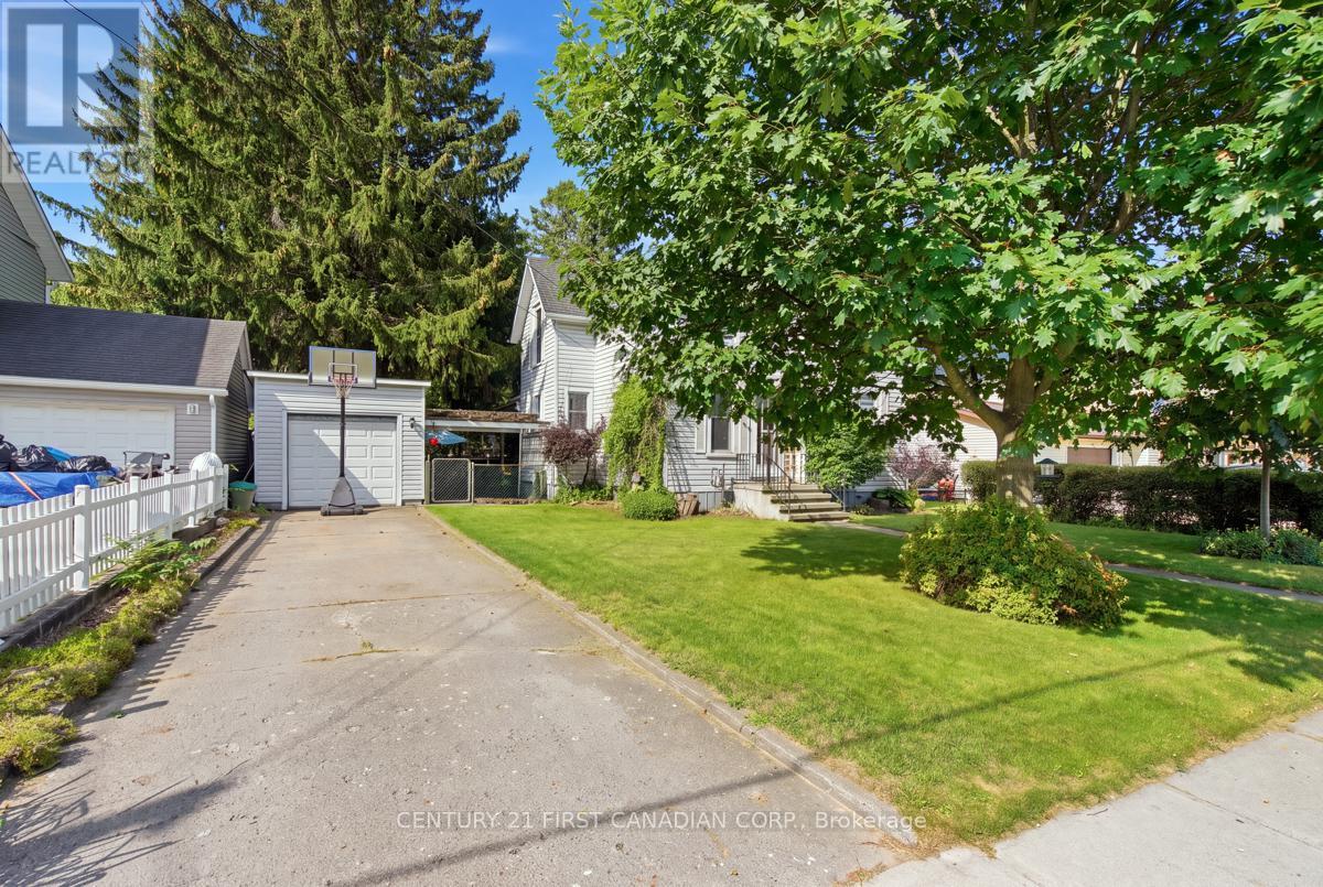 168 Graham Road, West Elgin, Ontario N0L 2P0 - Photo 3 - X13707020