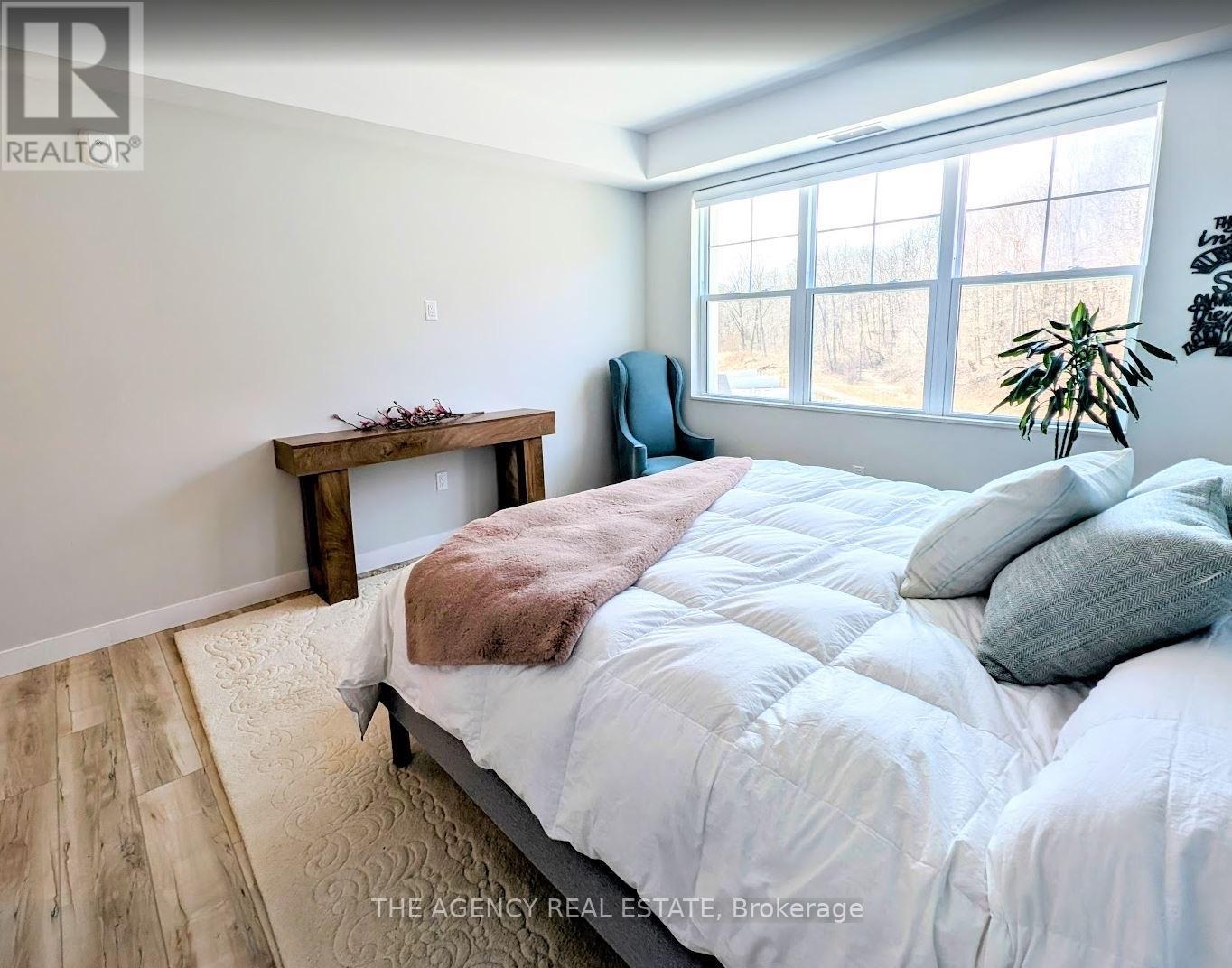 401 - 100 Promenade Circle, Central Elgin, Ontario  L4J 7W7 - Photo 5 - X13707042