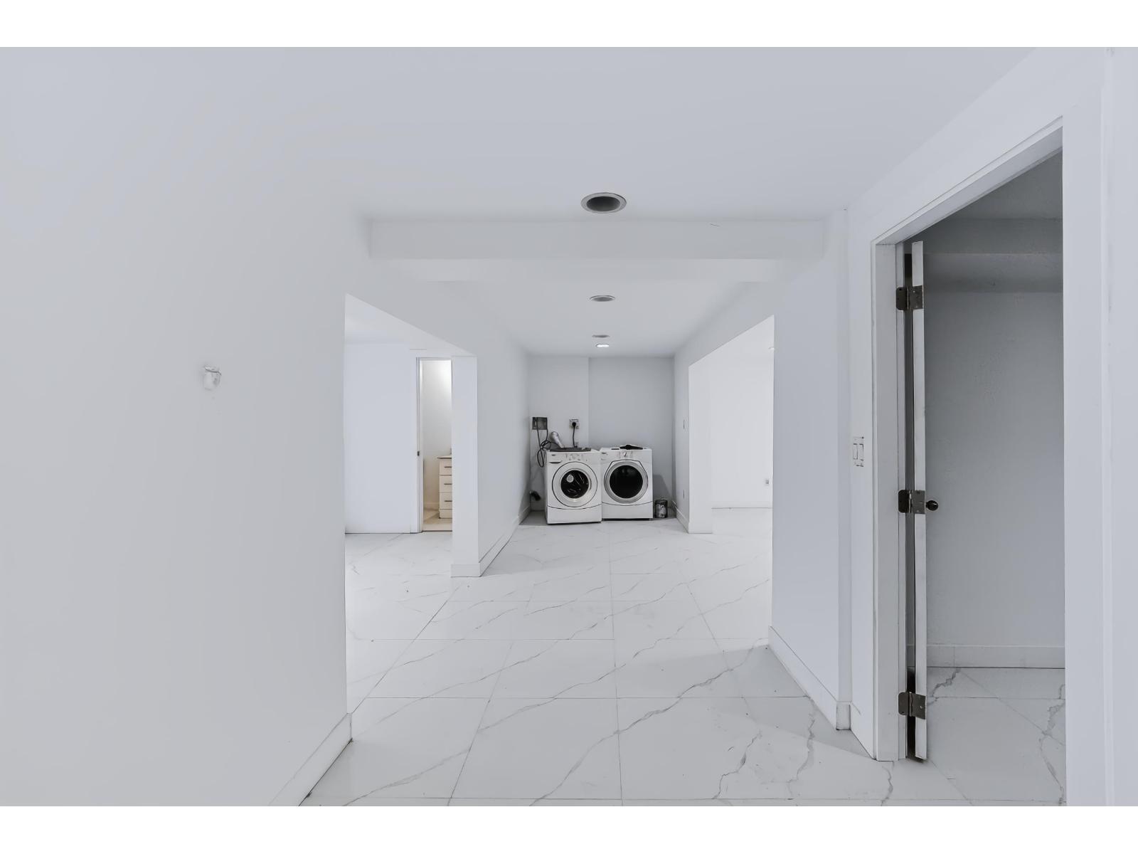31753 Hillcrest Avenue, Mission, British Columbia  V2V 1K7 - Photo 22 - R3157626