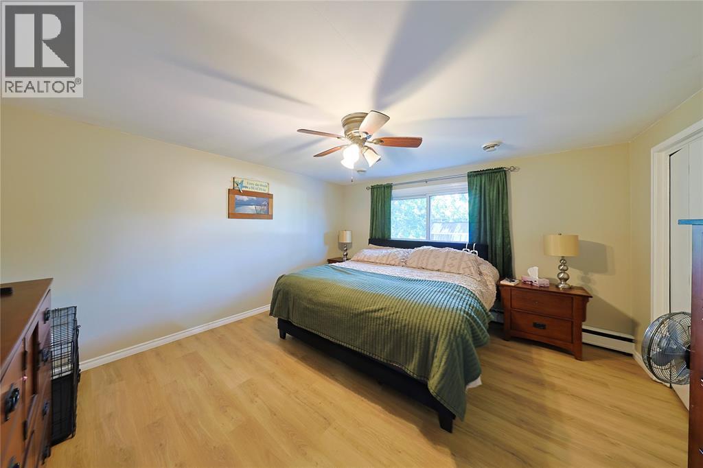 1043 Talfourd Street, Sarnia, Ontario  N7S 1C7 - Photo 25 - 26020597