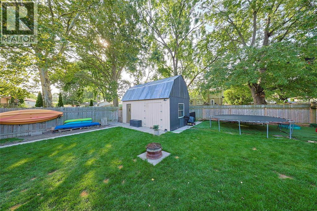 1043 Talfourd Street, Sarnia, Ontario  N7S 1C7 - Photo 9 - 26020597