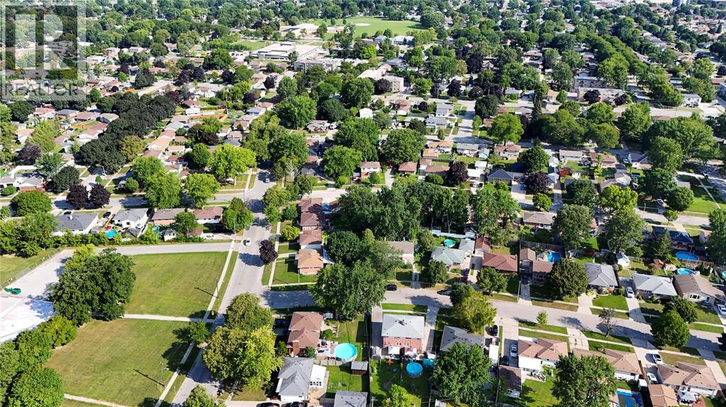 1043 Talfourd Street, Sarnia, Ontario  N7S 1C7 - Photo 43 - 26020597