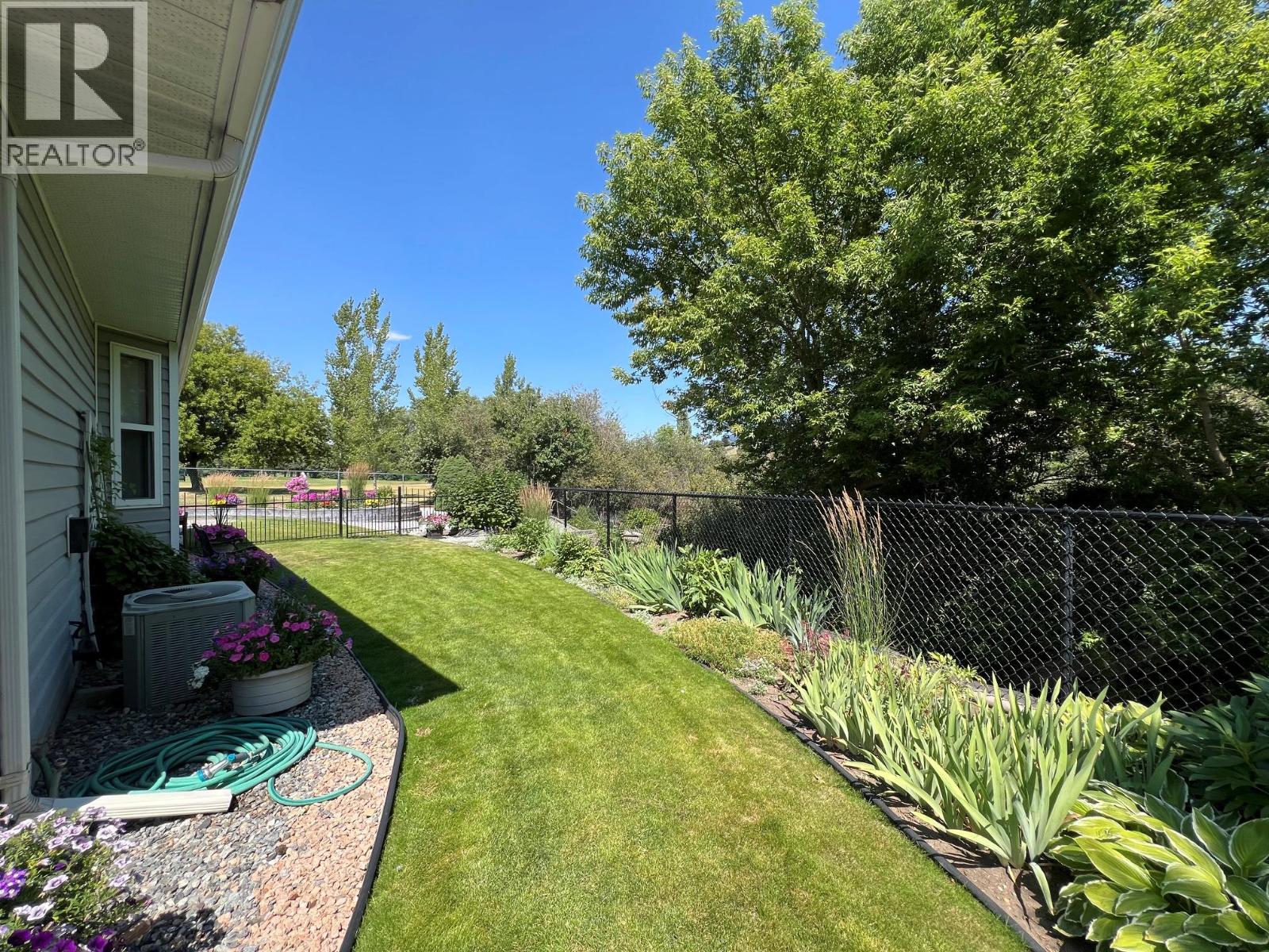 660 6th Avenue, Vernon, British Columbia  V1H 1Z1 - Photo 30 - 10394428