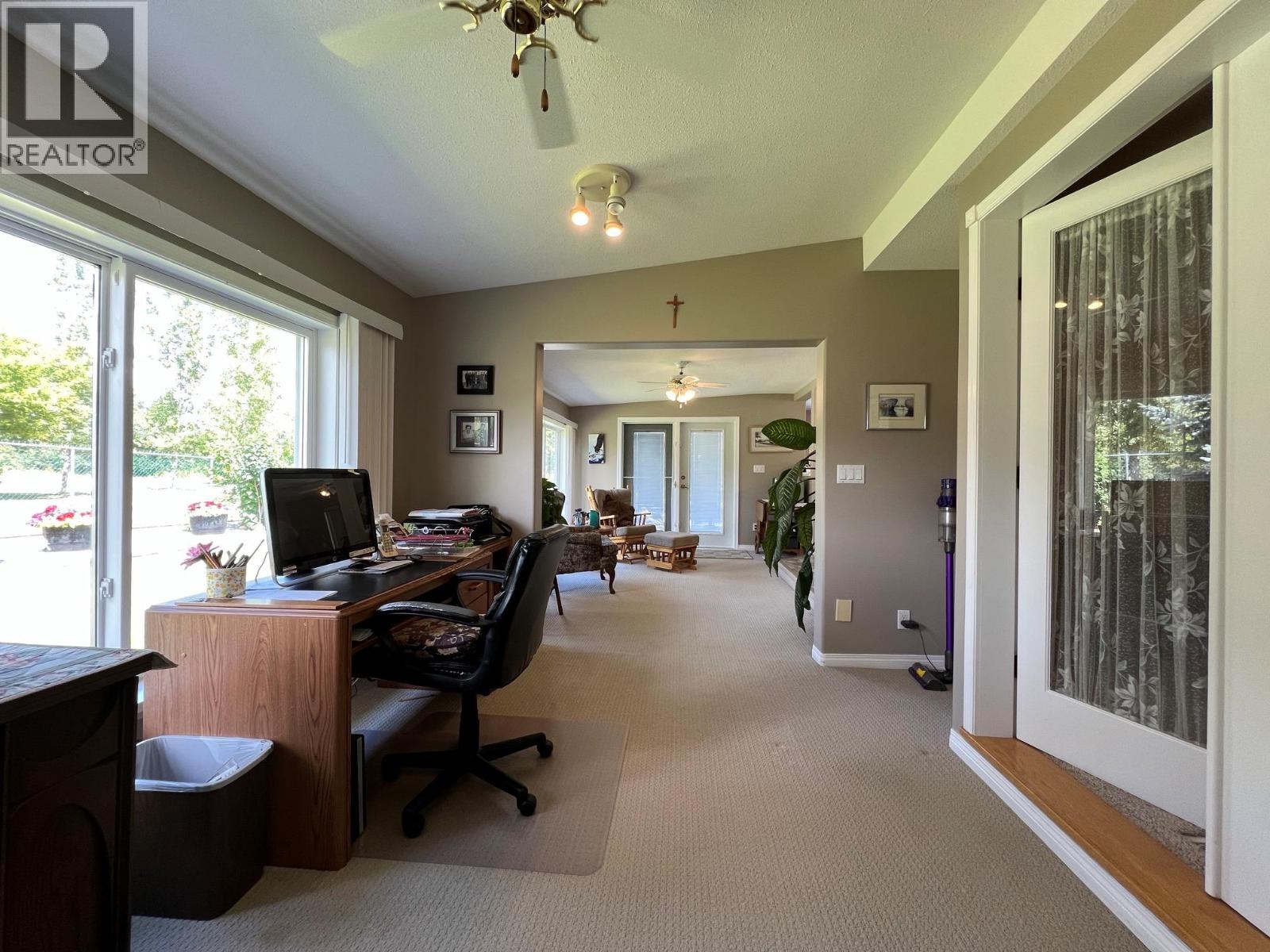 660 6th Avenue, Vernon, British Columbia  V1H 1Z1 - Photo 16 - 10394428