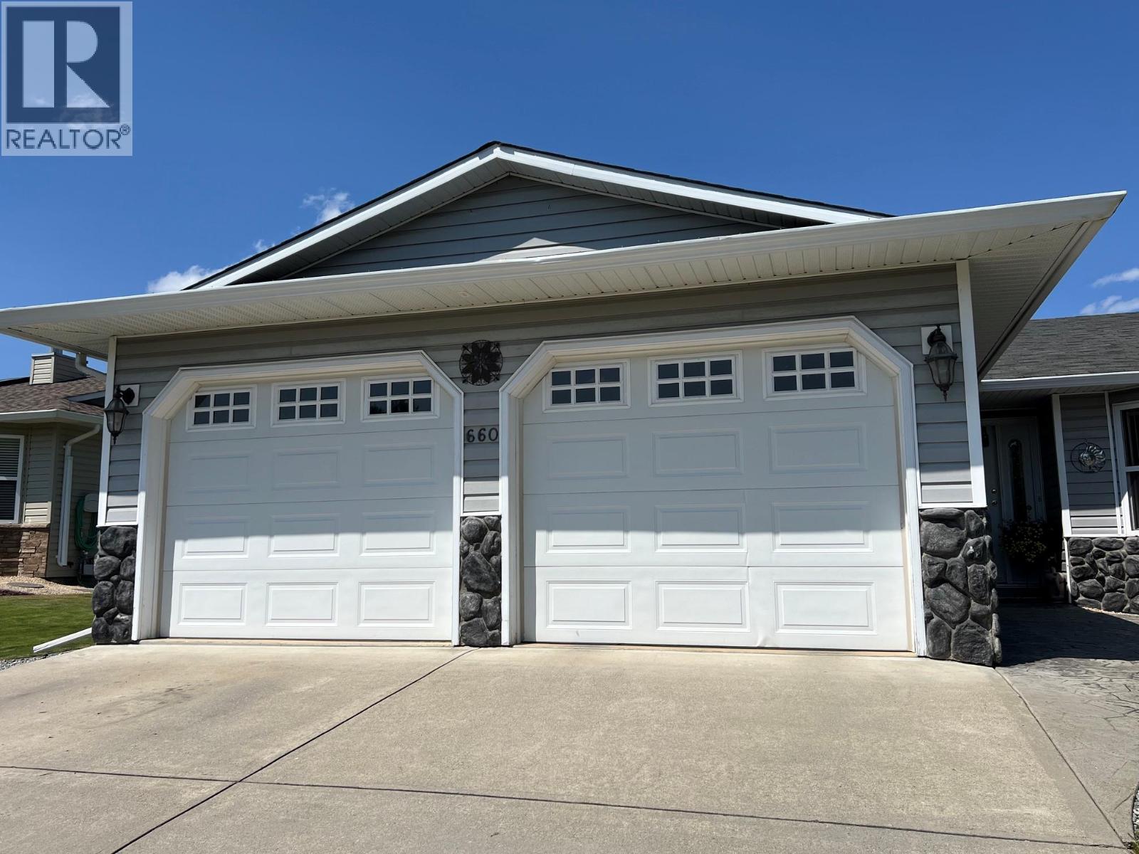 660 6th Avenue, Vernon, British Columbia  V1H 1Z1 - Photo 40 - 10394428