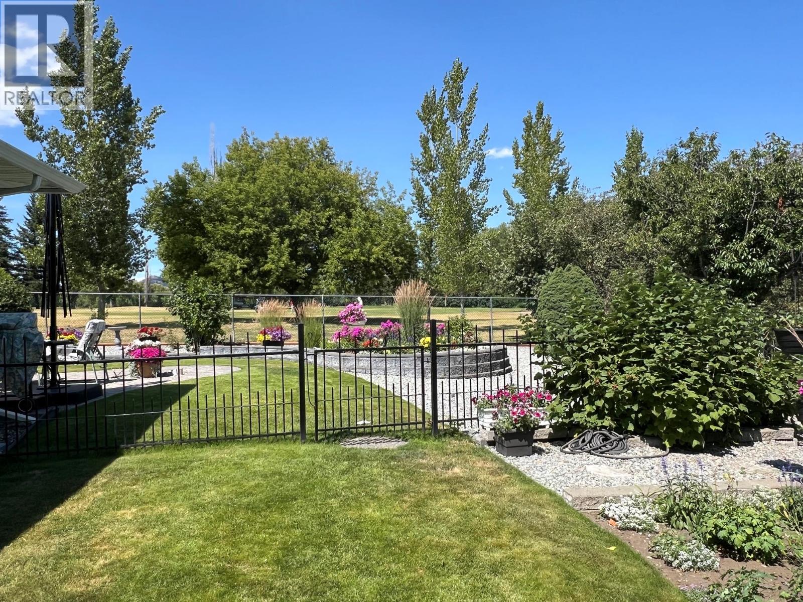 660 6th Avenue, Vernon, British Columbia  V1H 1Z1 - Photo 32 - 10394428