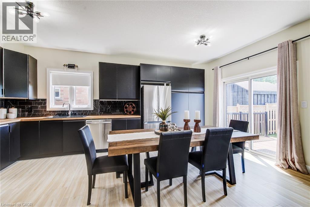 210 Hawkswood Drive, Kitchener, Ontario  N2K 4J3 - Photo 10 - 40857742