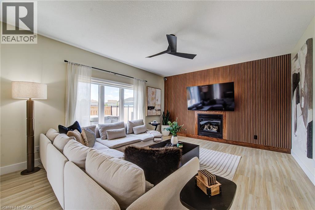 210 Hawkswood Drive, Kitchener, Ontario  N2K 4J3 - Photo 7 - 40857742