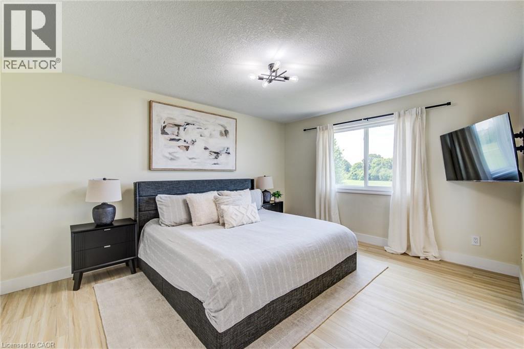 210 Hawkswood Drive, Kitchener, Ontario  N2K 4J3 - Photo 19 - 40857742