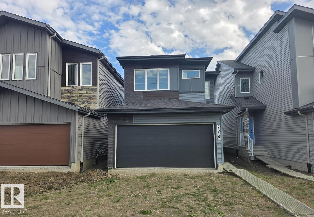 19127 20 Av NW, Edmonton, Alberta  T6M 3E8 - Photo 1 - E4477741