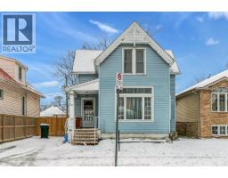 547 OAK, Windsor, Ontario