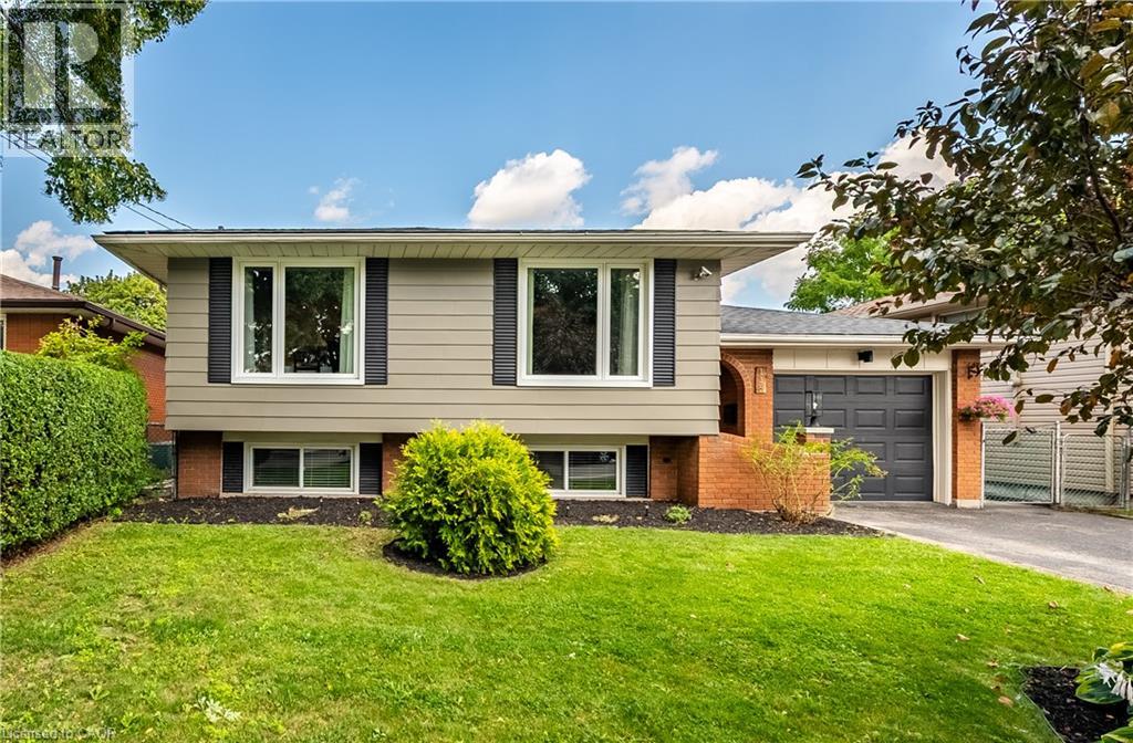 118 TYRONE Drive, Hamilton, Ontario