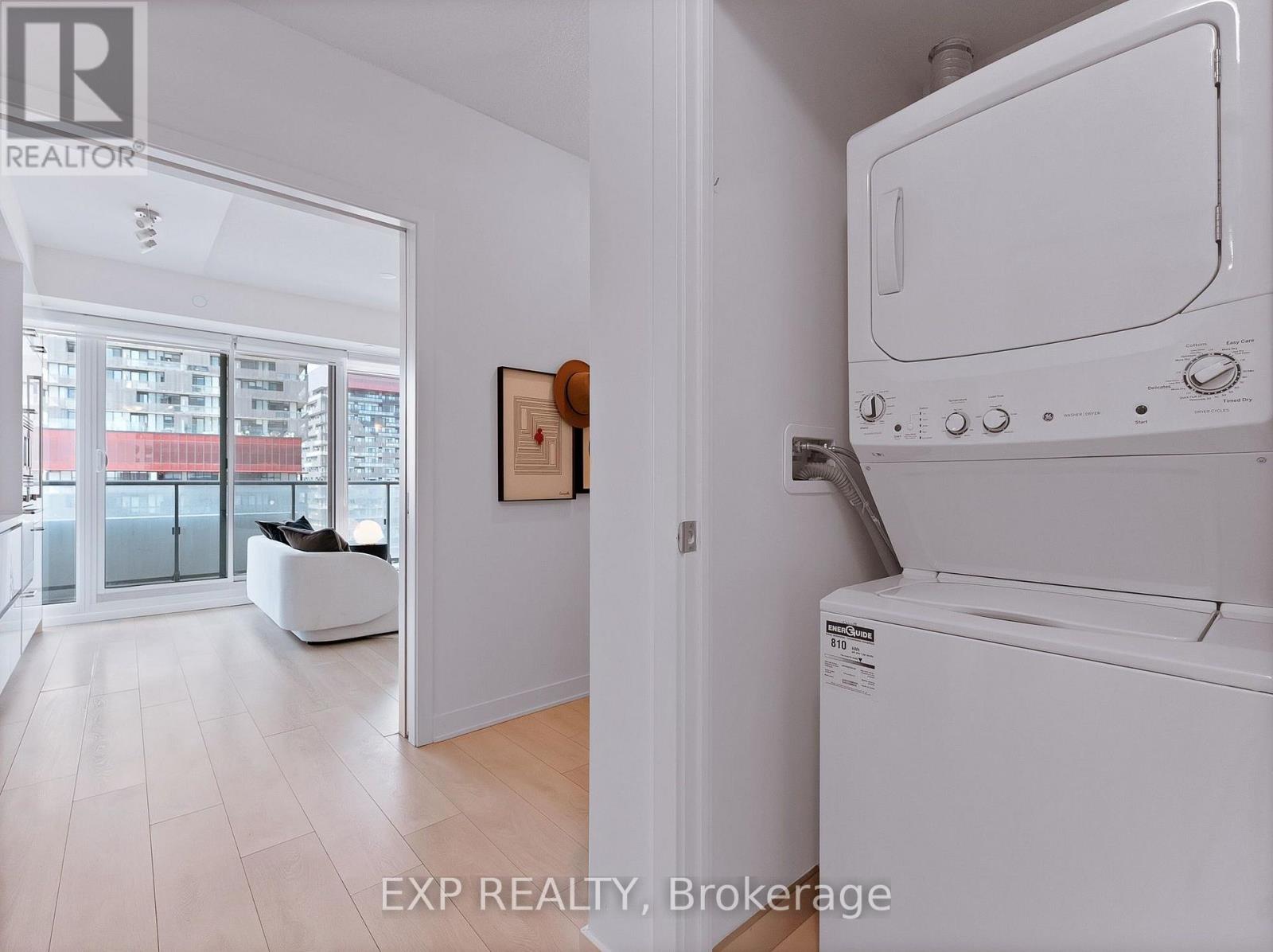 2711 - 2221 Yonge Street, Toronto, Ontario  M4S 2B4 - Photo 22 - C13706908